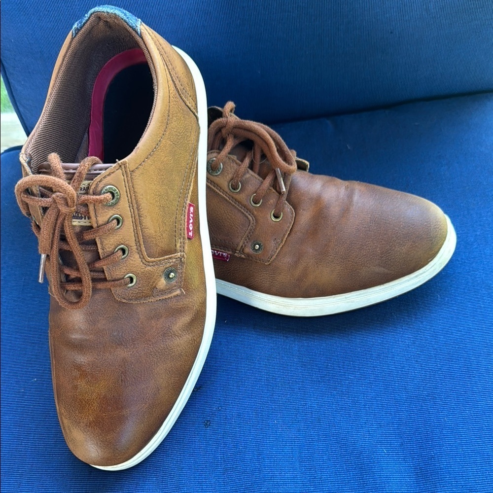 Levi's Brown Leather Sneakers with White Sole